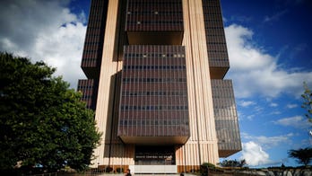 Brazil's central bank takes backseat in government's consumer debt renegotiation program