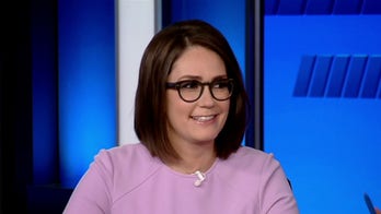 Strategist: I hope more Democrats show up in less safe interview places after Newsom-Hannity interview