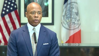 Watters tells NYC Mayor Adams to look at Trudeau, not city pizza ovens