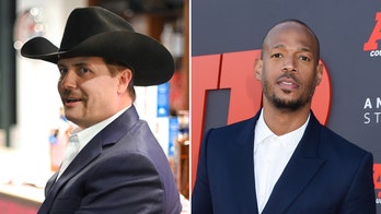 John Rich tackles Bud Light, Garth Brooks beer controversy while Marlon Wayans hits back at United Airlines
