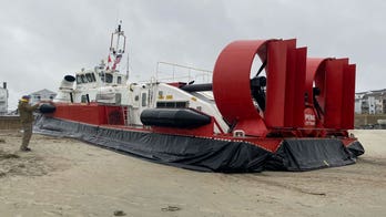 Ruptured Canada-bound hovercraft beaches in New Hampshire