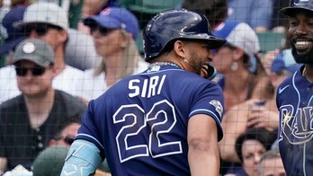 Red Sox announcer sets off his iPhone's ‘Siri’ after announcing at-bat of Rays player with same name