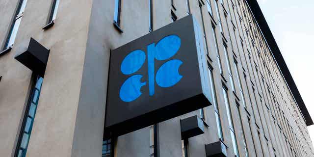 OPEC logo
