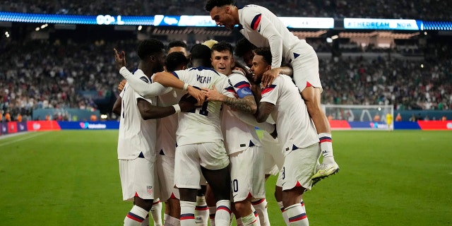 USMNT celebrating