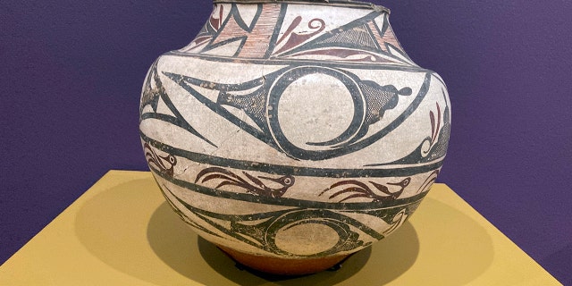 Native American pottery