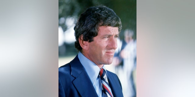 Barry Newman in Petrocelli