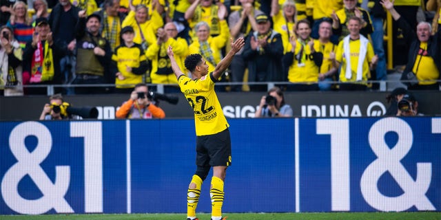 Jude Bellingham celebrates goal