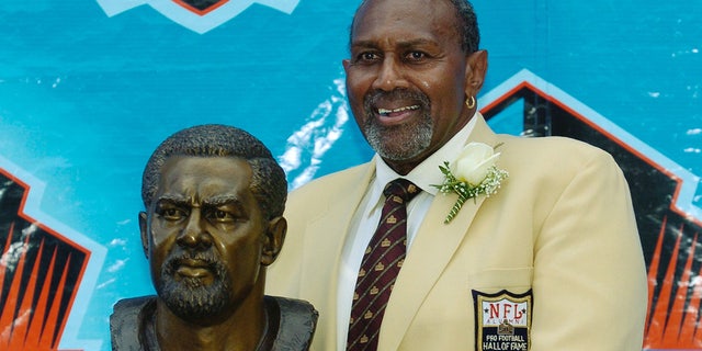 Bob Brown at the Pro Football Hall of Fame