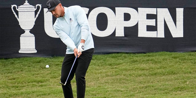 According to Bryson DeChambeau, there is "not as much tension" between PGA Tour and LIV players 1 Bryson DeChambeau chips a shot