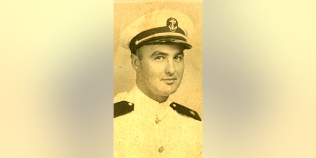 Robert Carroll, 21 year WWII veteran