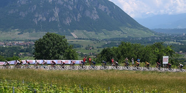 General view of the cyclists during the race