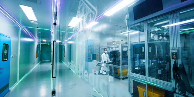 Insilico Medicine yapay zeka laboratuvarı