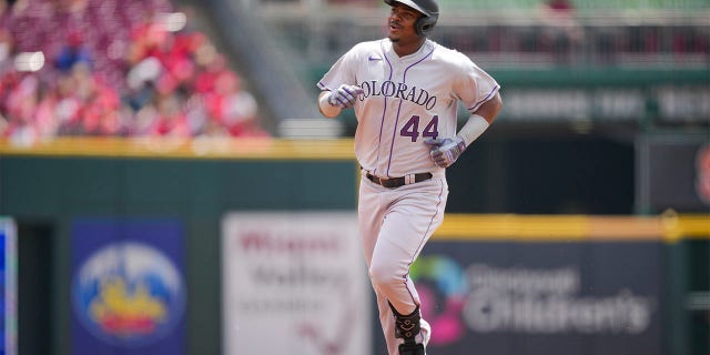Elehuris Montero hits home run