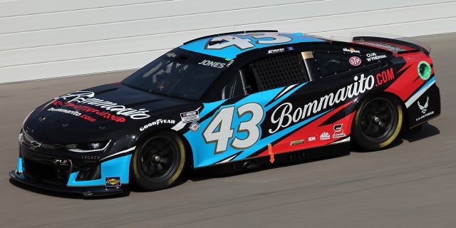 Erik jones vehicle