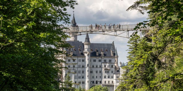 Víctimas del ataque al castillo de Neuschwanstein identificadas como graduados de tecnología de Illinois 4 ataque de alemania