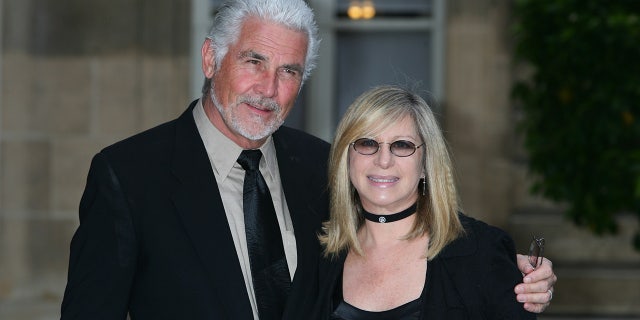 Josh Brolin and Barbra Streisand in Paris in 2007