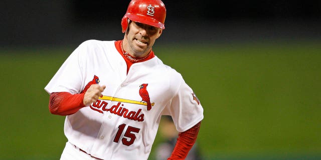 Jim Edmonds rounds the bases during a Cardinals game in 2006