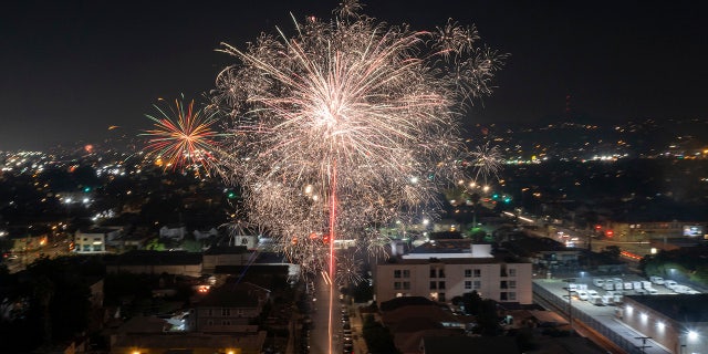 Lose Angeles Fourth of July fireworks