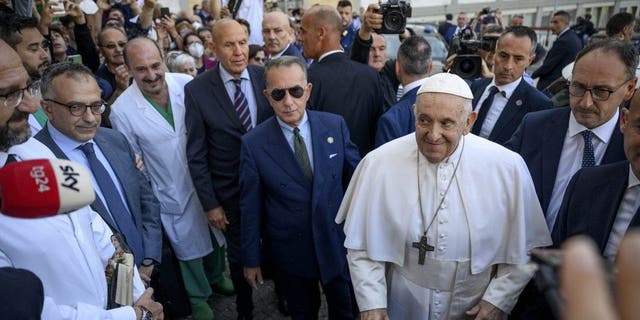 Rome hospital Pope Francis angelus