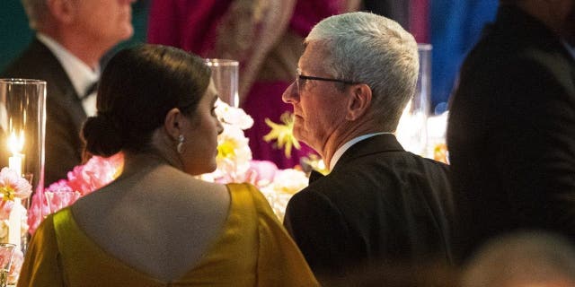 Tim Cook White House