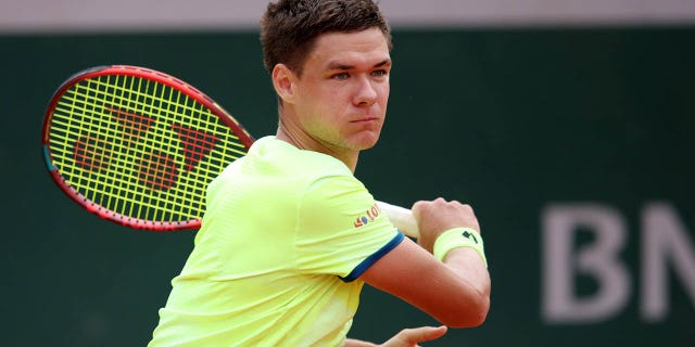 Kamil Majchrzak plays during the 2022 French Open