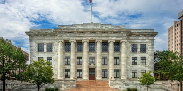 Harvard Medical School front building