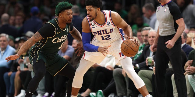 Marcus Smart defends Tobias Harris