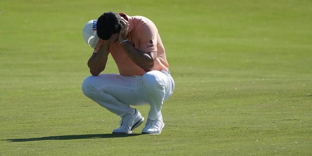 Billy Horschel reacts to a shot on the the 17th hole