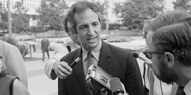 Ellsberg talking to reporters