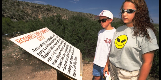 Tourists at Roswell site