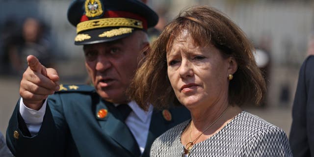 US ambassador with Lebanese military official
