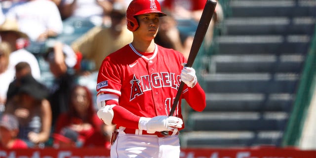 Shohei Ohtani bats against the White Sox