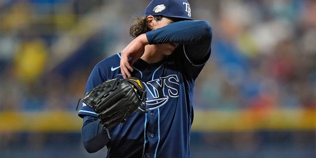 Tyler Glasnow wipes forehead