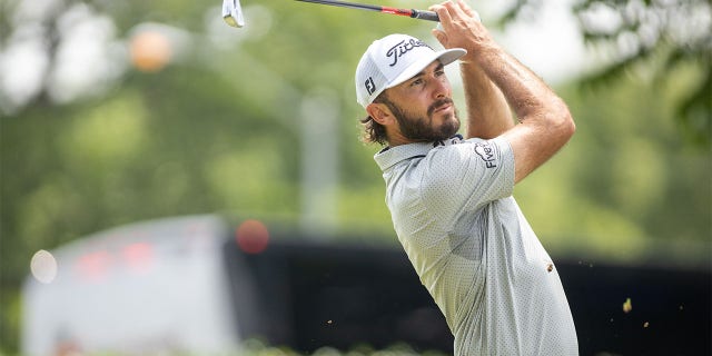 Max Homa hits shot