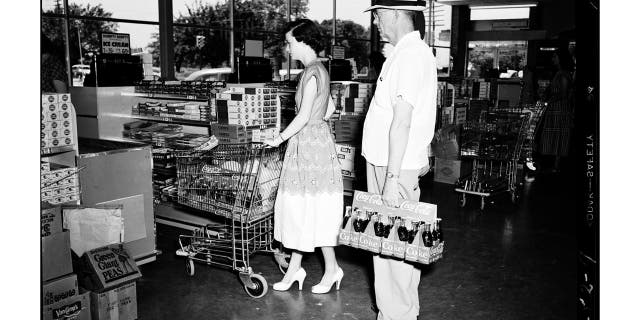 Early shopping cart