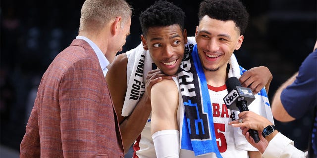 Brandon Miller with Jahvon Quinerly