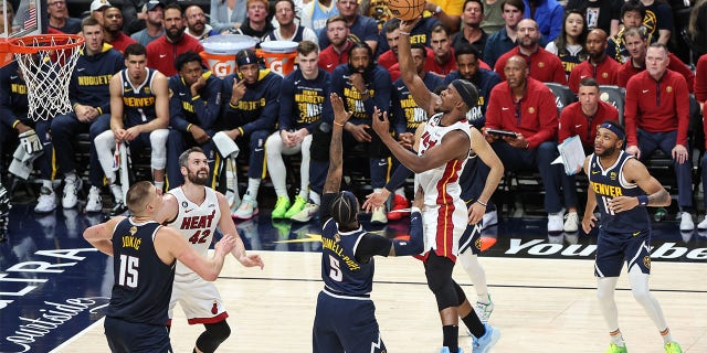 Jimmy Butler shoots a shot