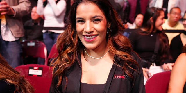 Julianna Pena watches UFC 289