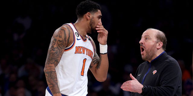 Obi Toppin talks with his head coach