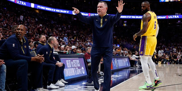 Michael Malone coaches in Western Conference Finals