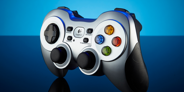 El CEO dice que el submarino OceanGate Titan funciona con un controlador de videojuegos 5 Mando para juegos inalámbrico Logitech F710