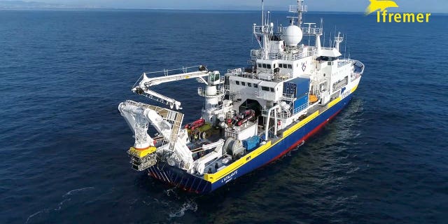 French research vessel L’Atalante