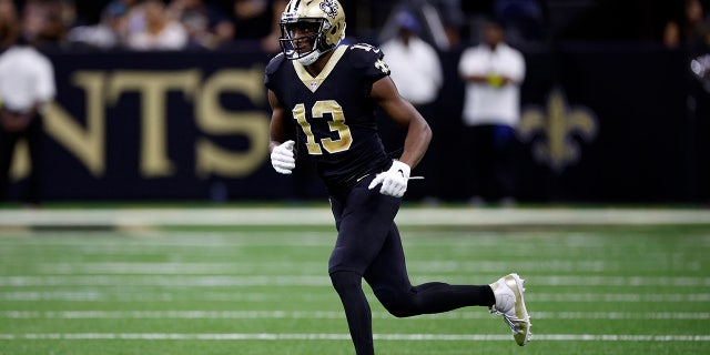 Michael Thomas plays during a New Orleans Saints game