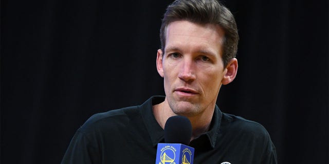 Mike Dunleavy Jr. speaks at press conference