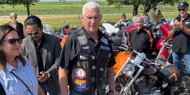 Mike Pence motorcycle thrust   Iowa