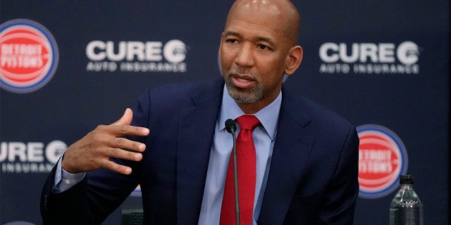 Monty Williams talks at press conference