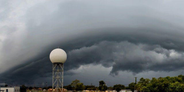Florida's incoming storm