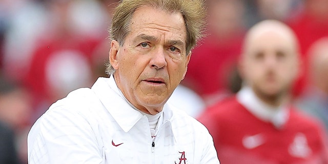 Nick Saban contra Auburn en 2022