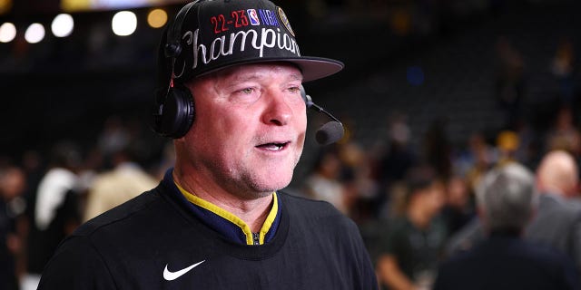 Hoofd Coach Michael Malone van de Denver Nuggets spreekt
