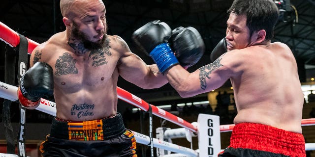 Patricio Manuel fights Hien Hunynh